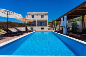 MY DALMATIA - Sea view villa Tonka